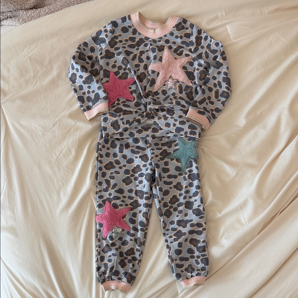 Truly Me Leopard Print Star Appliqué Two-Piece Set - Pink & Teal Stars